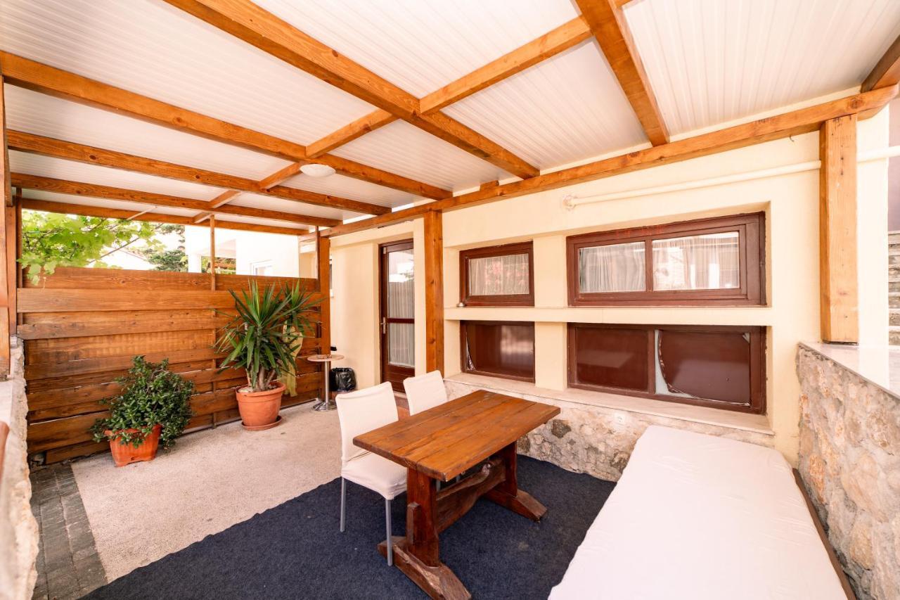 Guesthouse Lastavica Novalja Zewnętrze zdjęcie