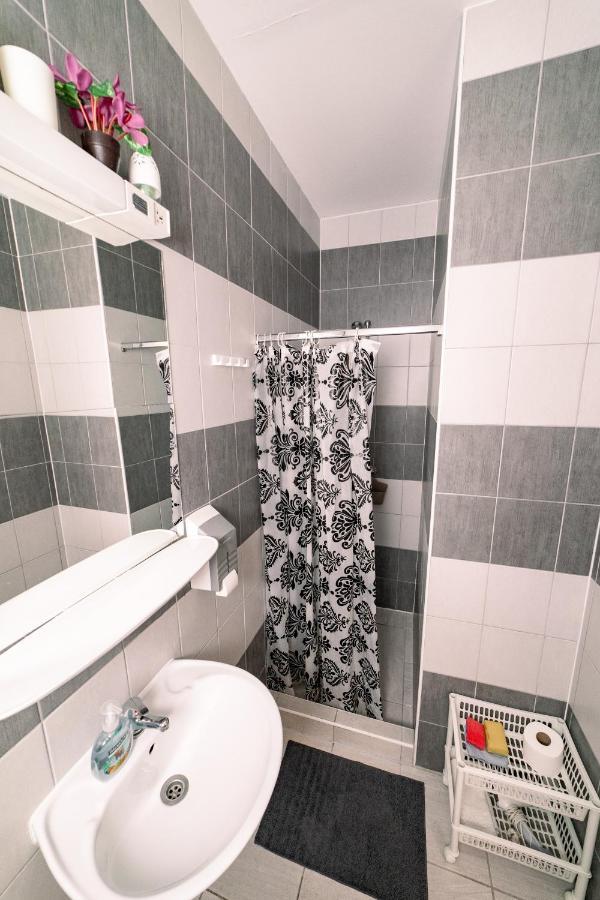 Guesthouse Lastavica Novalja Zewnętrze zdjęcie