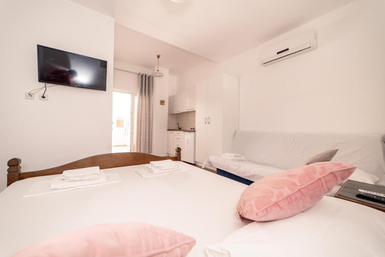 Guesthouse Lastavica Novalja Zewnętrze zdjęcie