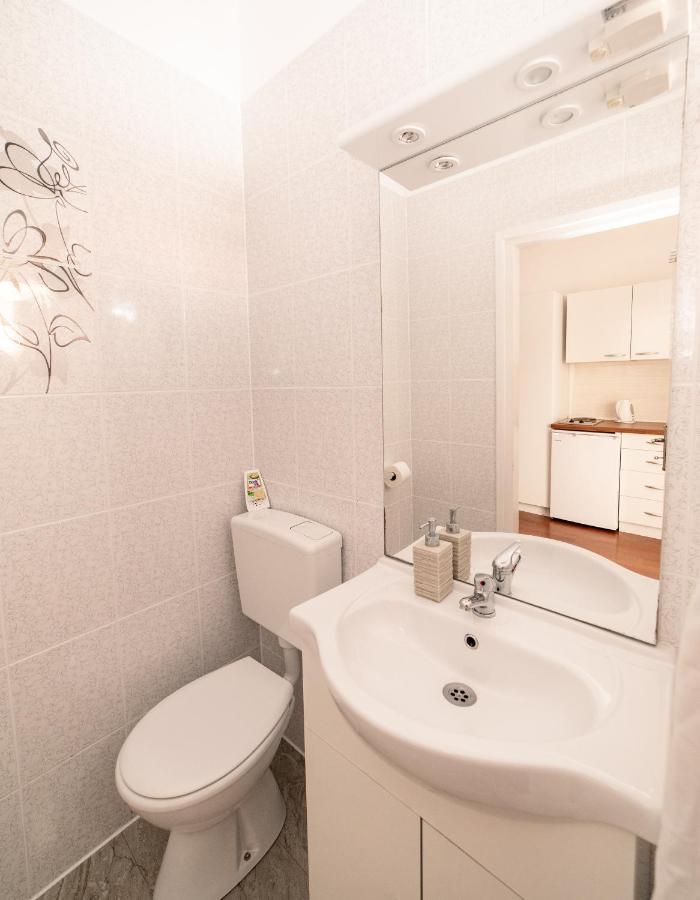 Guesthouse Lastavica Novalja Zewnętrze zdjęcie