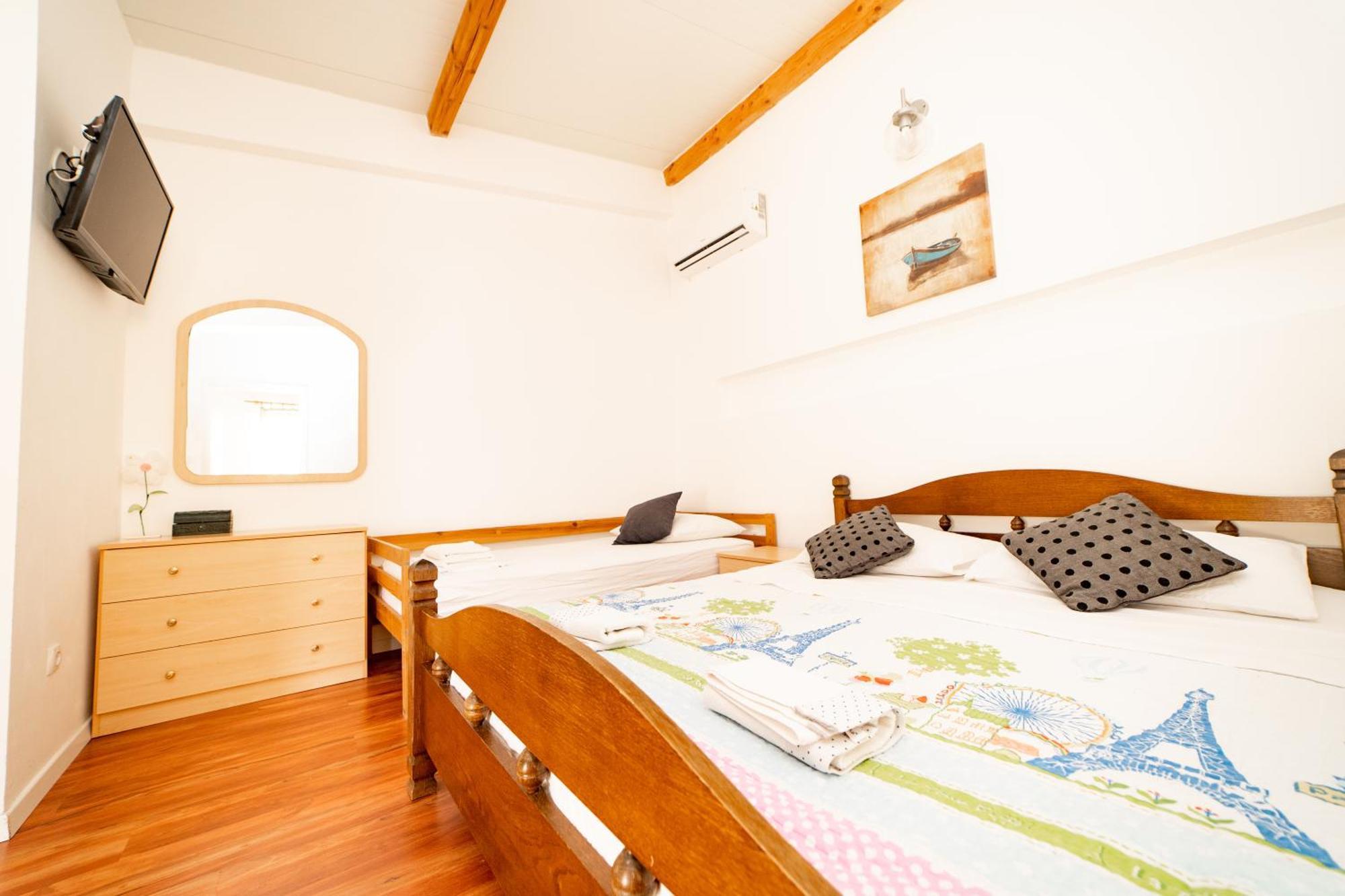 Guesthouse Lastavica Novalja Zewnętrze zdjęcie