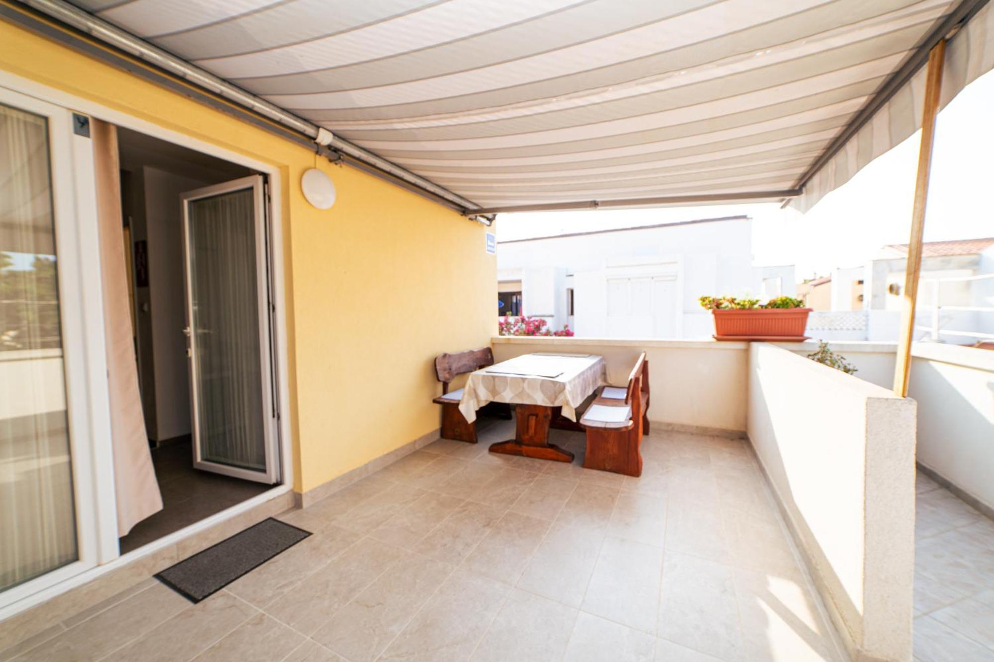 Guesthouse Lastavica Novalja Zewnętrze zdjęcie