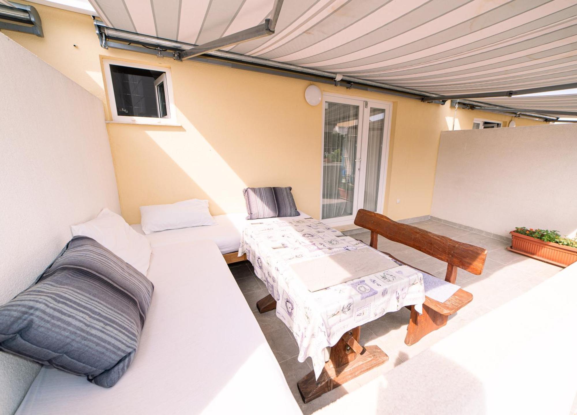 Guesthouse Lastavica Novalja Zewnętrze zdjęcie